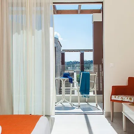 Althea Village - Family 4* Като-Даратсо